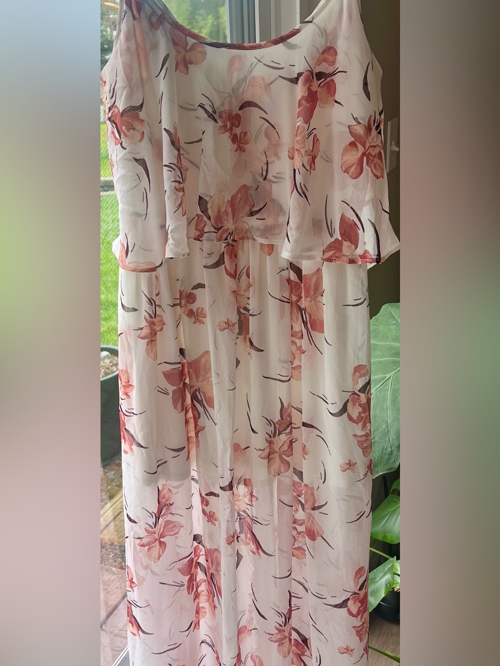 LEITH | Floral Chiffon Maxi Dress Size S Peach Ivory beach wedding guest